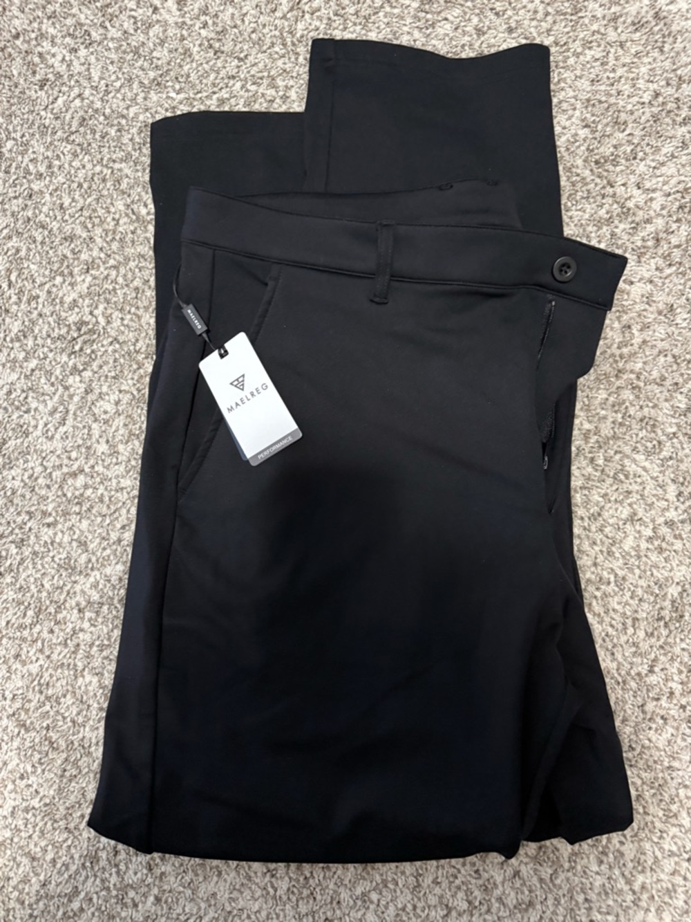 MALIBUCO Black Men's fleece lined performance pants.
